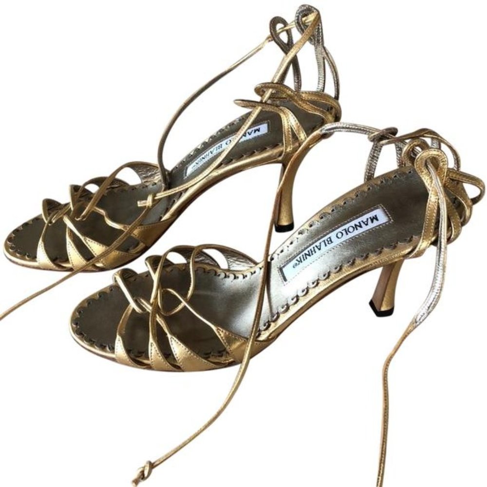 Manolo Blahnik Metallic Gold Leather Strappy Ankle Wrap Sandals Size 37.5